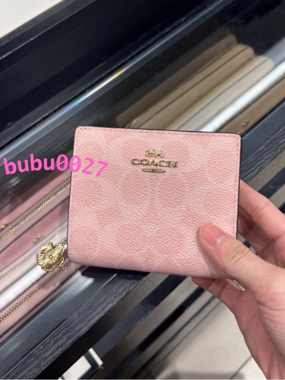NWT🌸Coach Snap Wallet In Signature Canvas With Flower Charms Powder Pink CEC34 - Picture 3 of 5